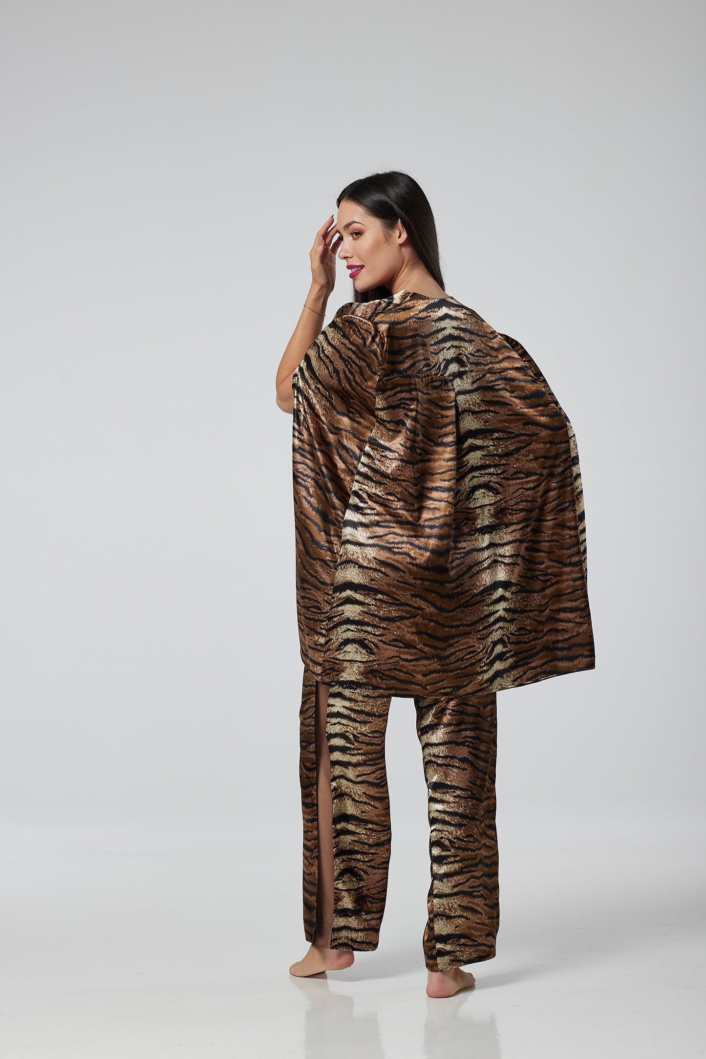 Tiger print set with cape